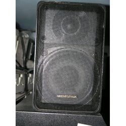 Pair of Memorex Series 10 40 Watt 80HMS Speakers