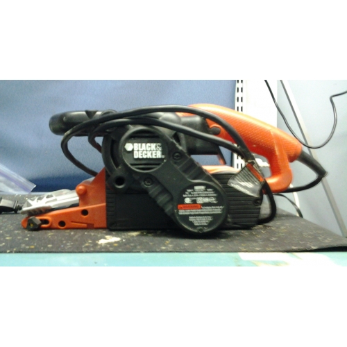 Black & Decker Dragster CYDS321 21" Belt Sander Allsold.ca Buy