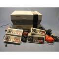 2x original Nintendo NES  systems duckhunt controler