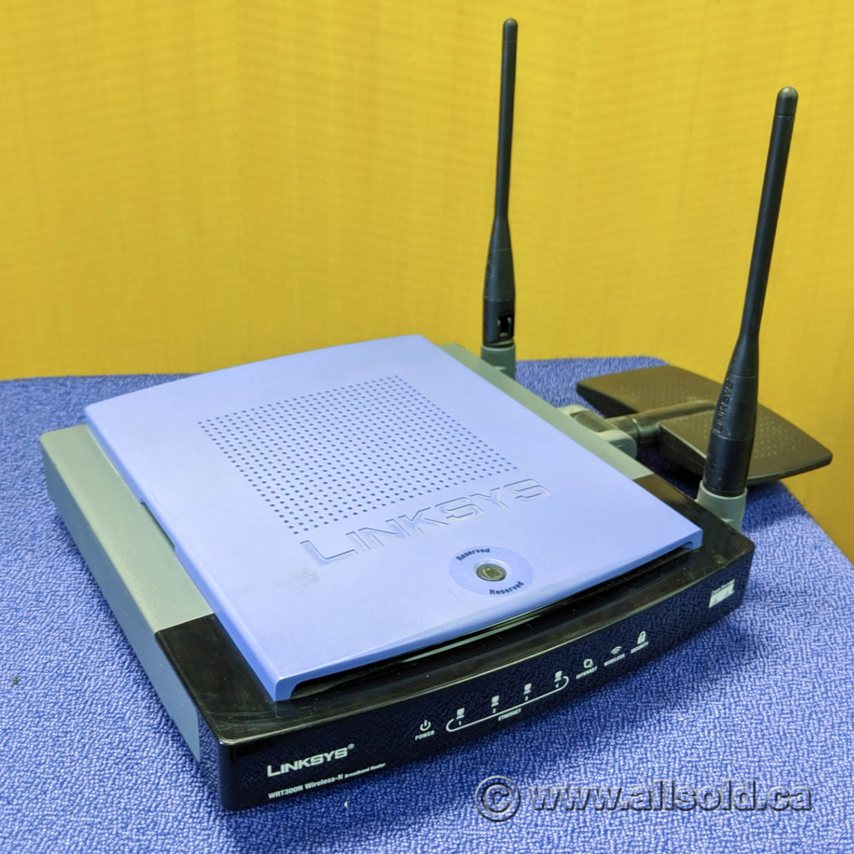 Linksys WRT300N V1 WirelessN Broadband Router Allsold.ca Buy