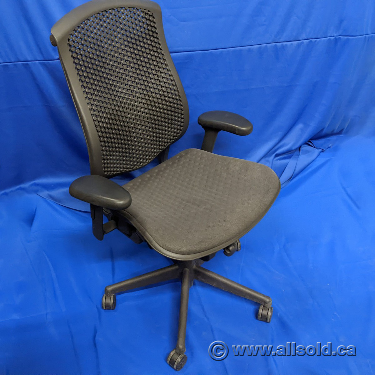 herman-miller-celle-grey-ergonomic-task-chair-with-fabric-seat