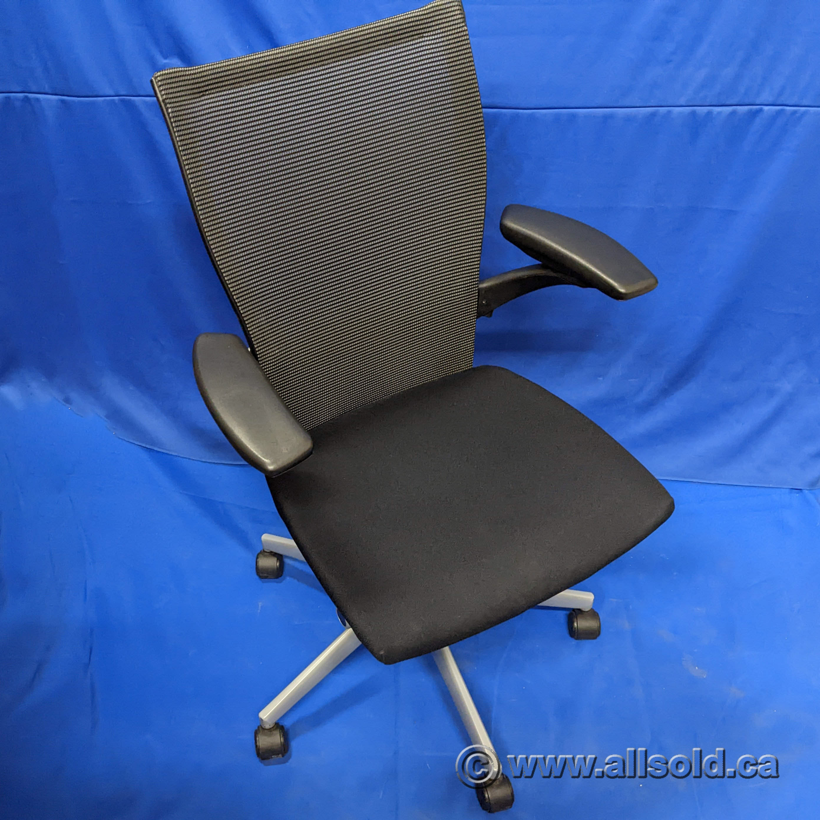 Haworth X99 Adjustable Black Mesh Back Office Task Chair Allsold.ca